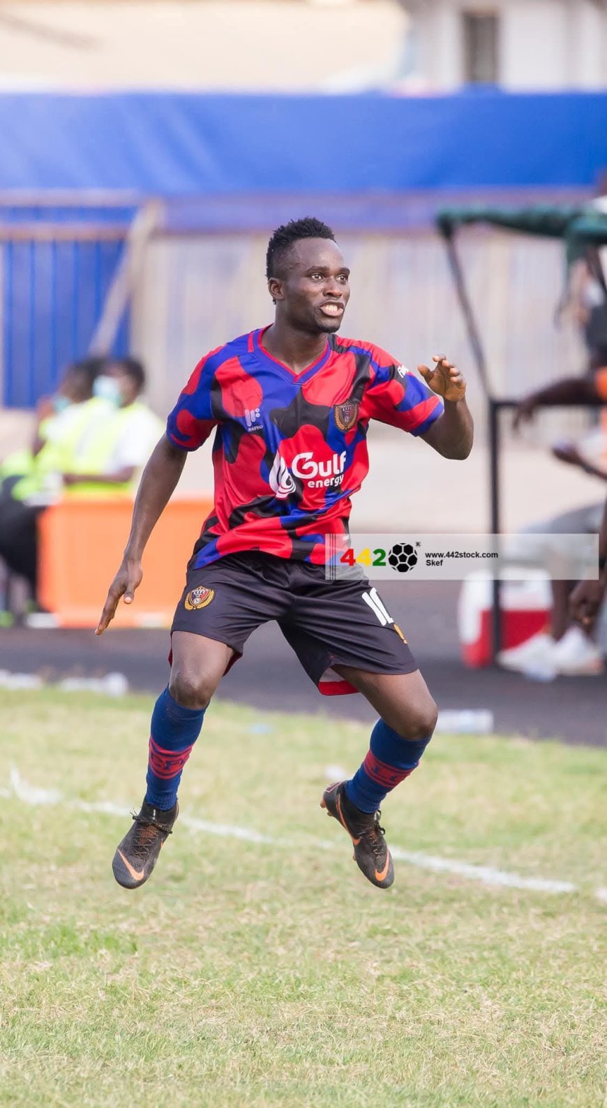 Jonah Attuquaye Arrives in Accra for Medical Ahead of Hearts of Oak Move