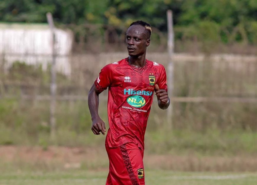 Hot Transfer Race: Gold Stars, Vision FC, and Hohoe United Battle for Dickson Afoakwa's Signature