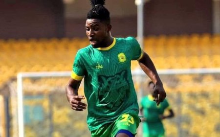 DONE DEAL: Former Nsoatreman FC Forward Abdul Rahman Joins Medeama SC on Permanent Transfer