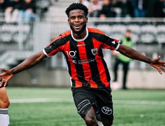 FC Aarau Secure Daniel Afriyie Barnieh on Deal Until 2028